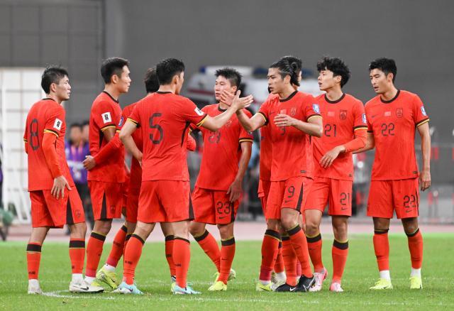 1732192358442064450.jpg (体育)(120)足球——世预赛:中国队对阵日本队XxjpseC007357_20241119_PEPFN0A001.jpg